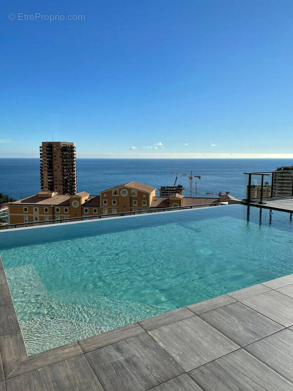 Appartement à BEAUSOLEIL