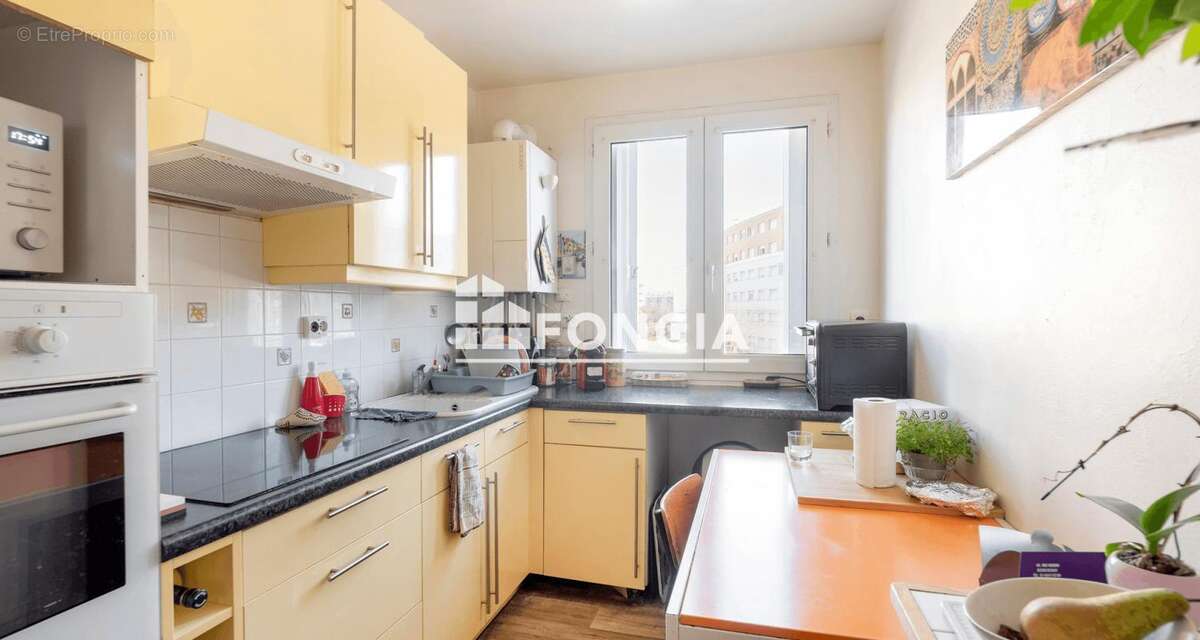 Appartement à BONNEUIL-SUR-MARNE