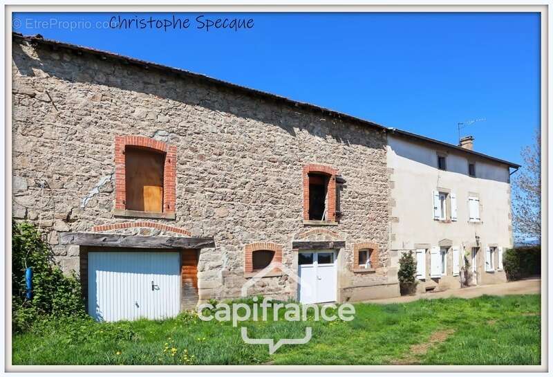 Maison à CHABRELOCHE