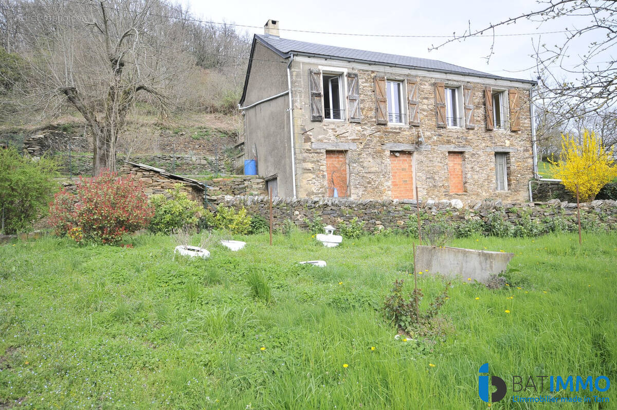 Maison à COUPIAC