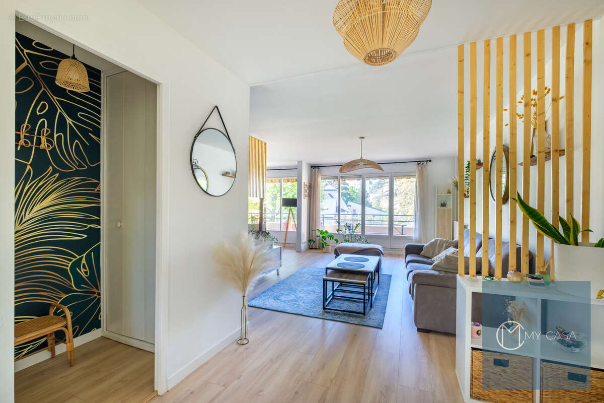 Appartement à LYON-9E