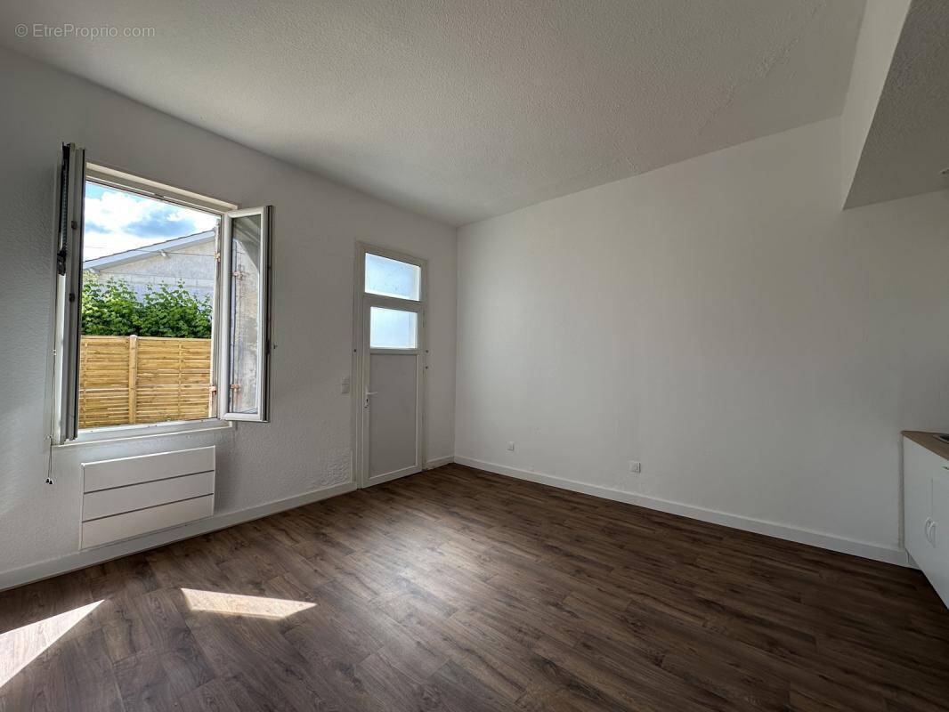 Appartement à BEGLES