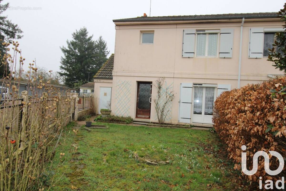 Photo 1 - Maison à NOGENT-SUR-VERNISSON
