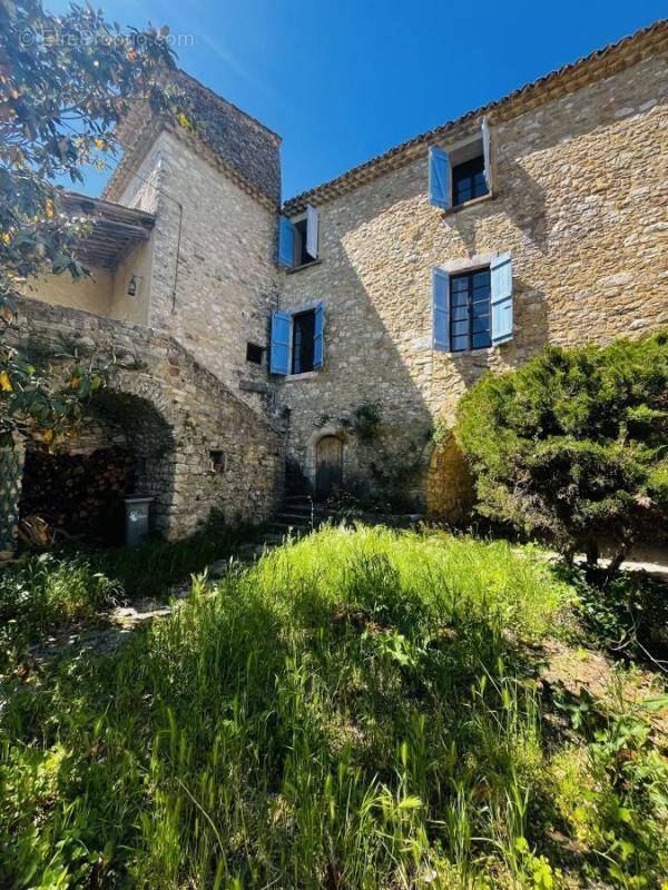 Maison à GOUDARGUES