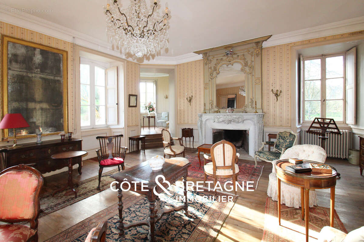 Maison à MERDRIGNAC