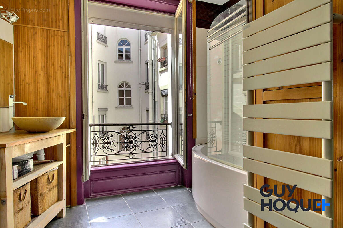 Appartement à LYON-9E