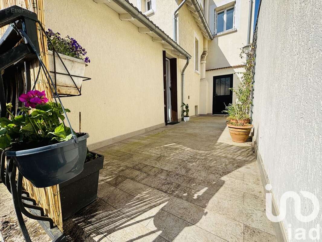 Photo 5 - Maison à SAINT-MAUR-DES-FOSSES