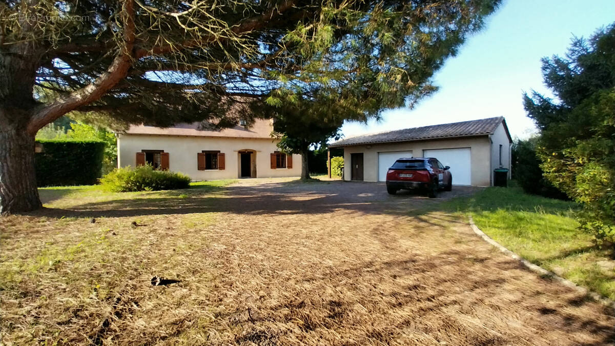 Maison à PRIGONRIEUX