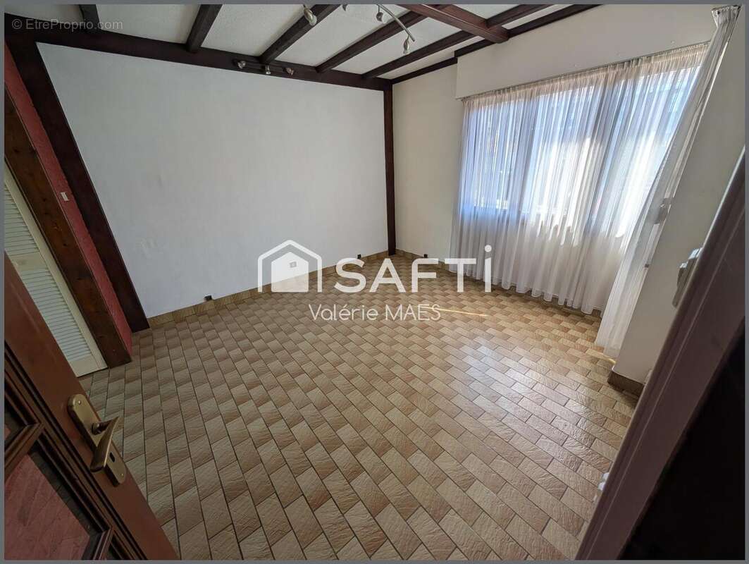 Photo 2 - Maison à FACHES-THUMESNIL