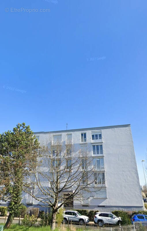 Appartement à VILLENAVE-D&#039;ORNON