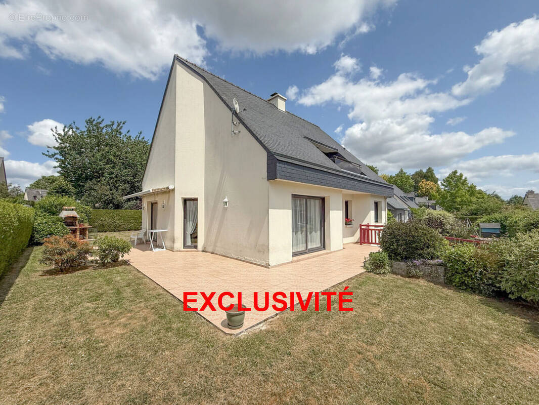 RAUX 20 - Maison à LA MEZIERE