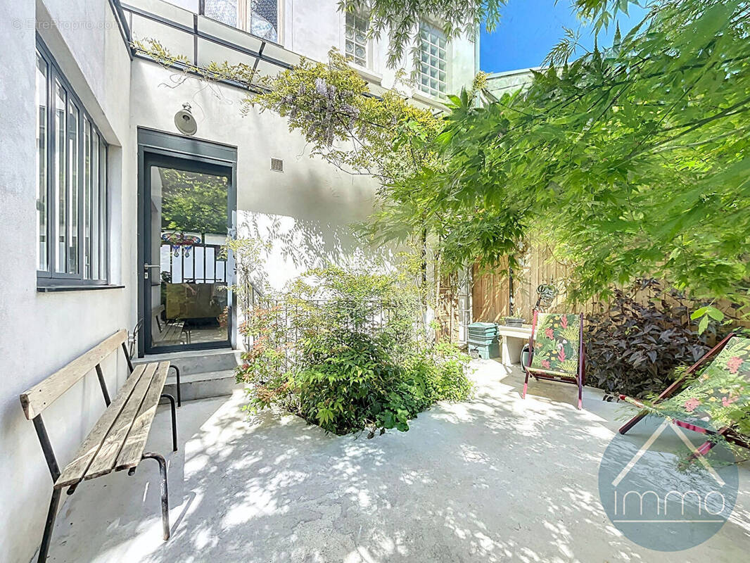 Maison à ASNIERES-SUR-SEINE