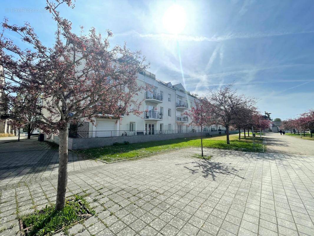 Appartement à SAINT-SEBASTIEN-SUR-LOIRE