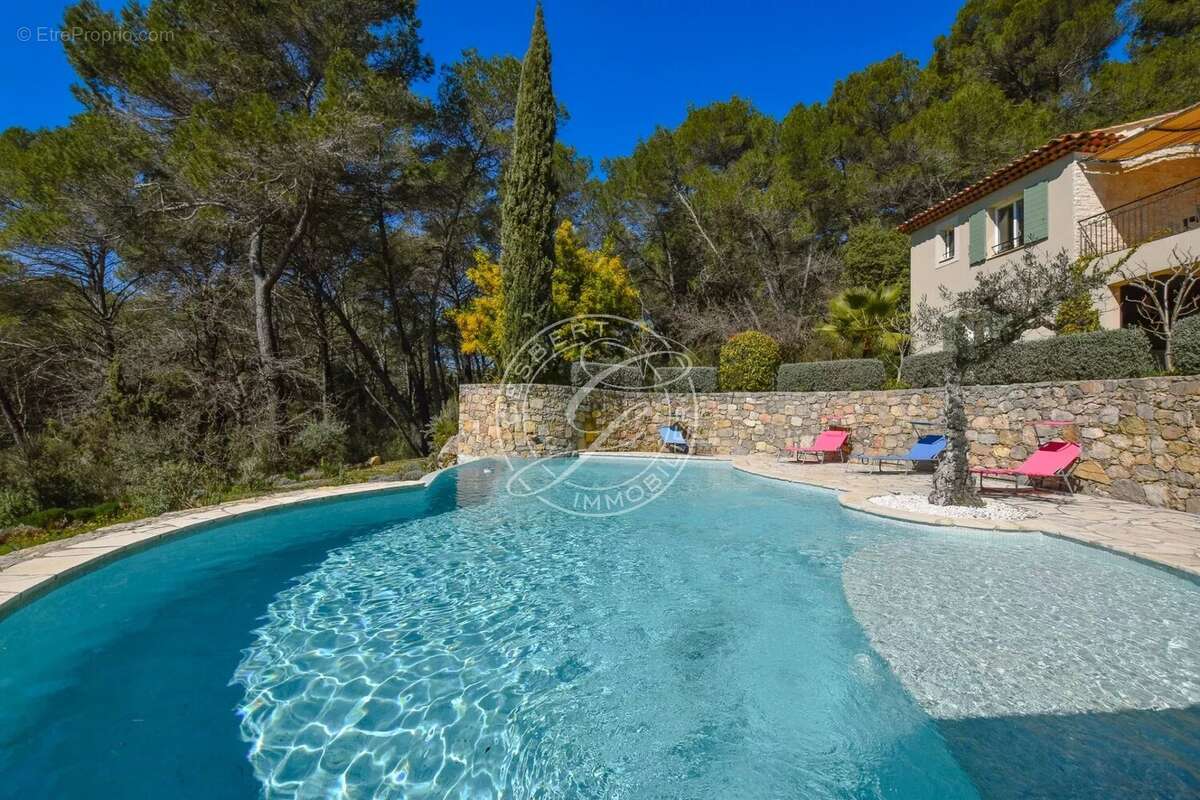 Maison à FLAYOSC