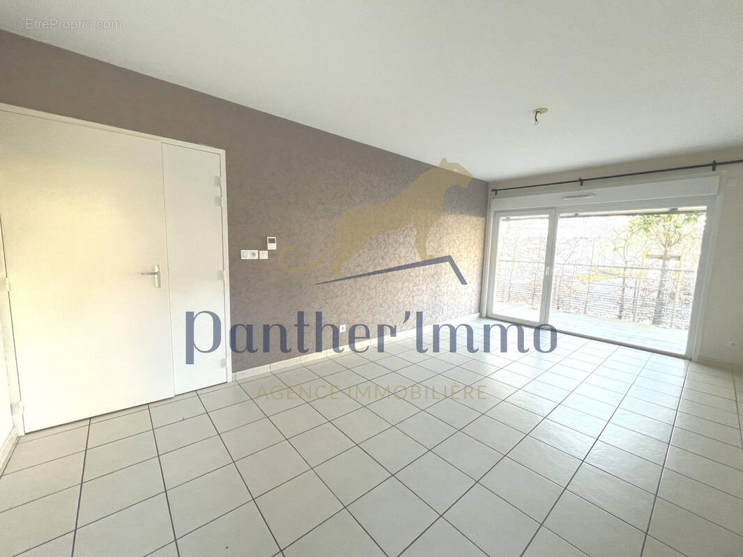 Appartement à LA RICHE