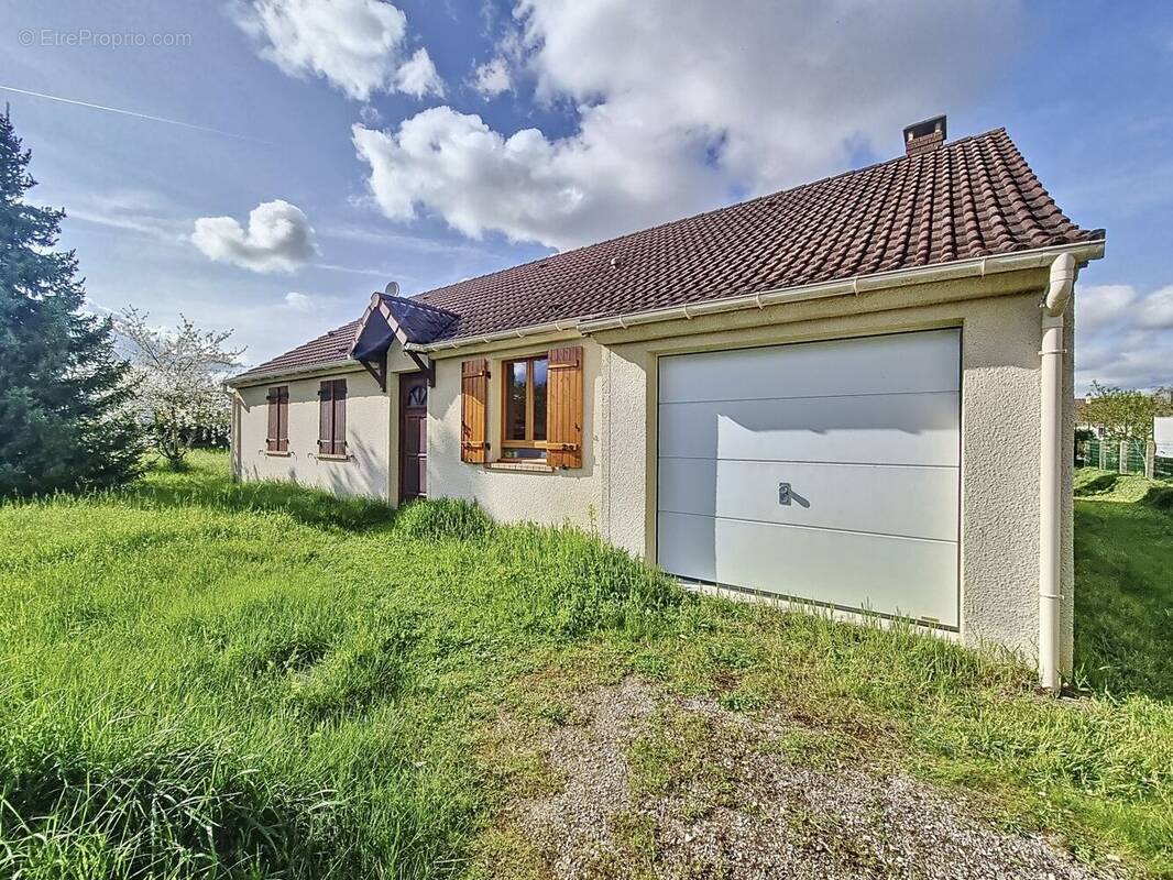 Maison à CHALETTE-SUR-LOING