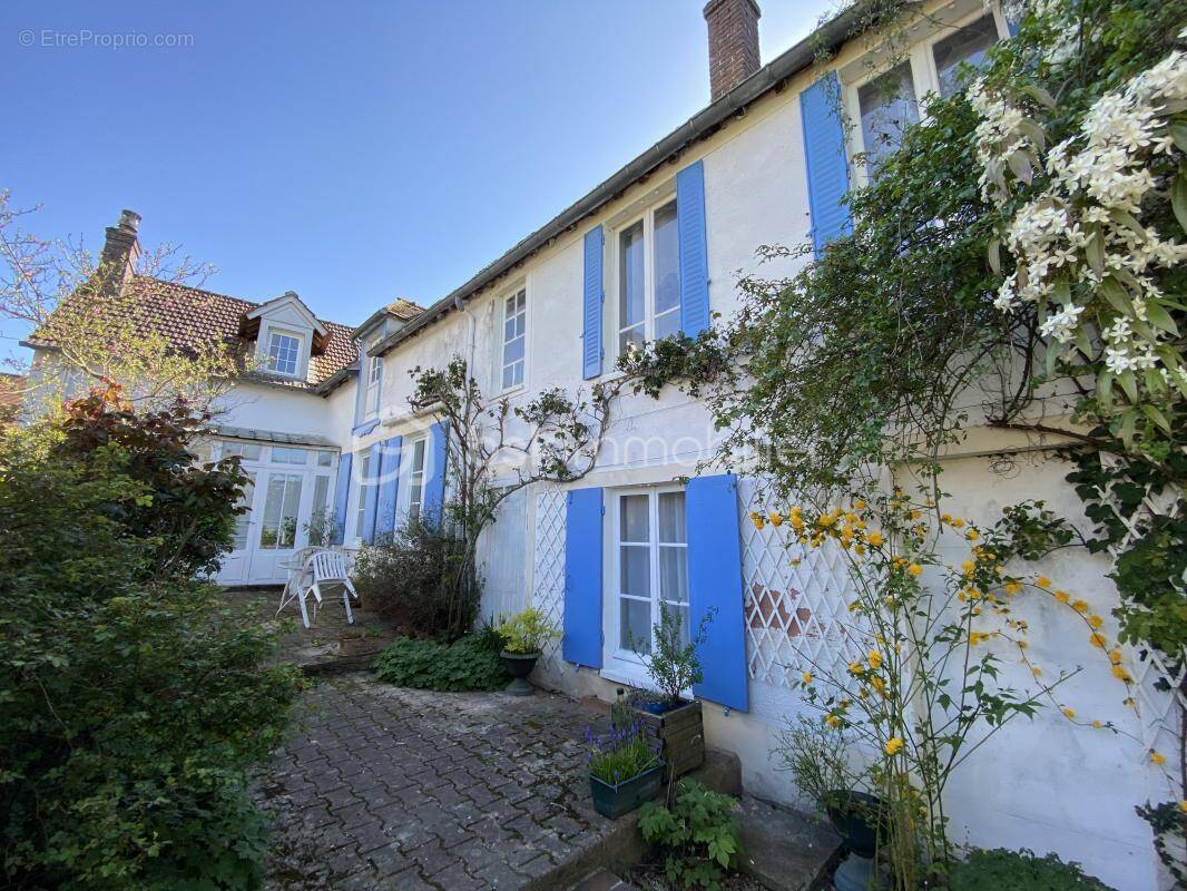 Maison à ANET