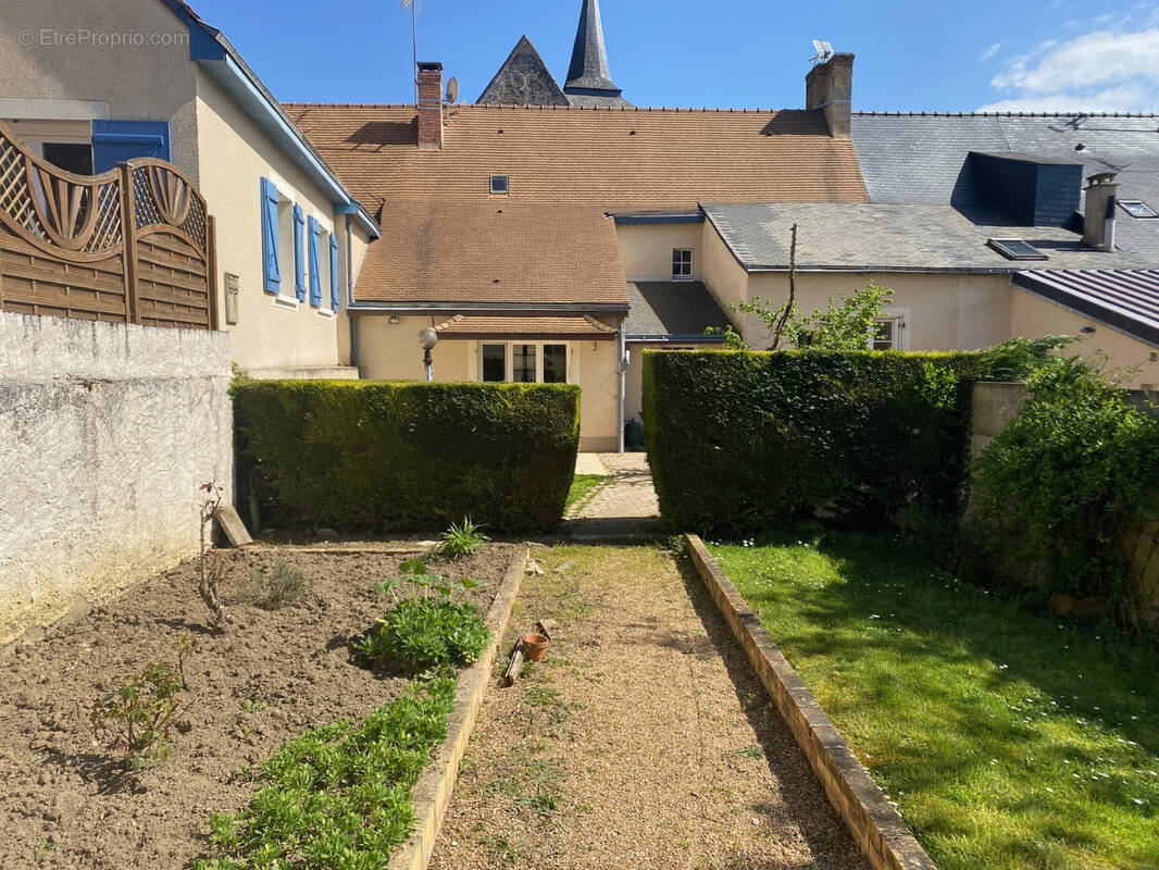 Maison à LA FLECHE