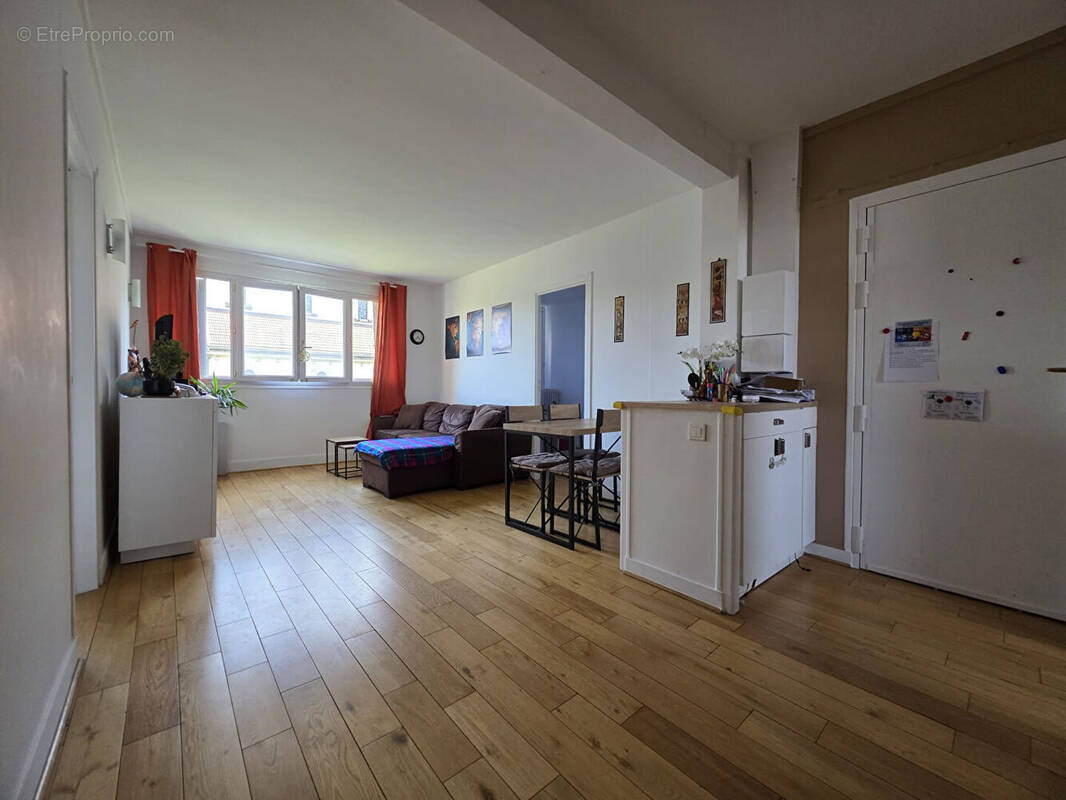 Appartement à JOINVILLE-LE-PONT