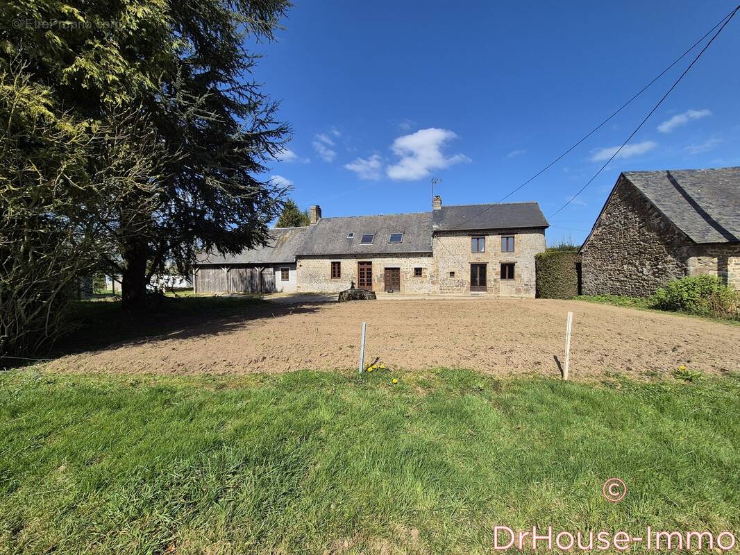 Maison à GORRON
