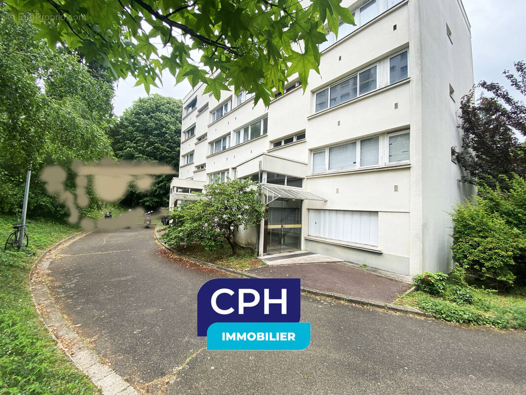 Appartement à CHATILLON
