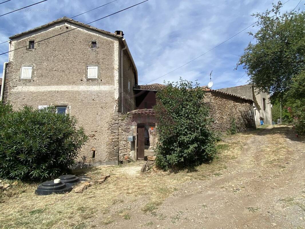 Maison à SAINT-MARTIN-DE-VALGALGUES