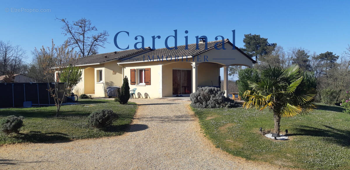 Maison à COURSAC