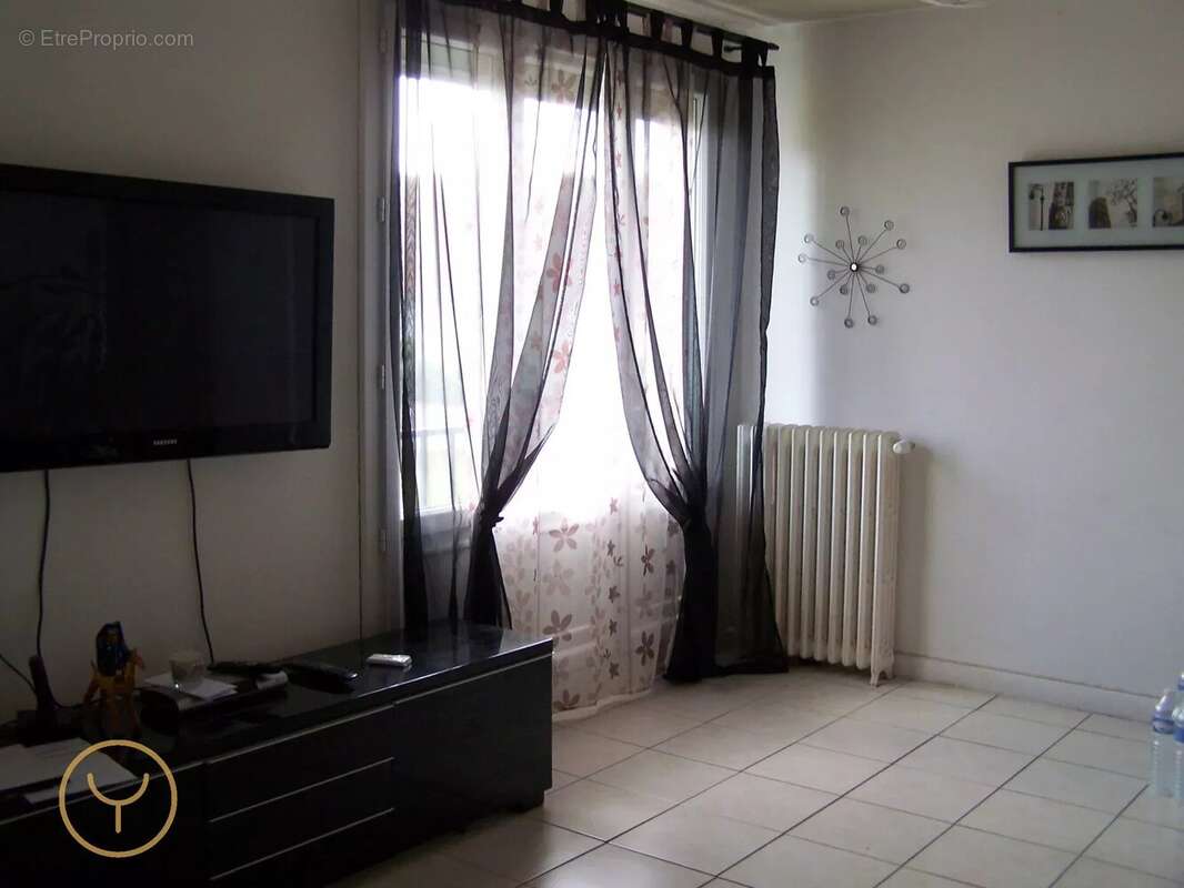 Appartement à LA CHAPELLE-SAINT-LUC