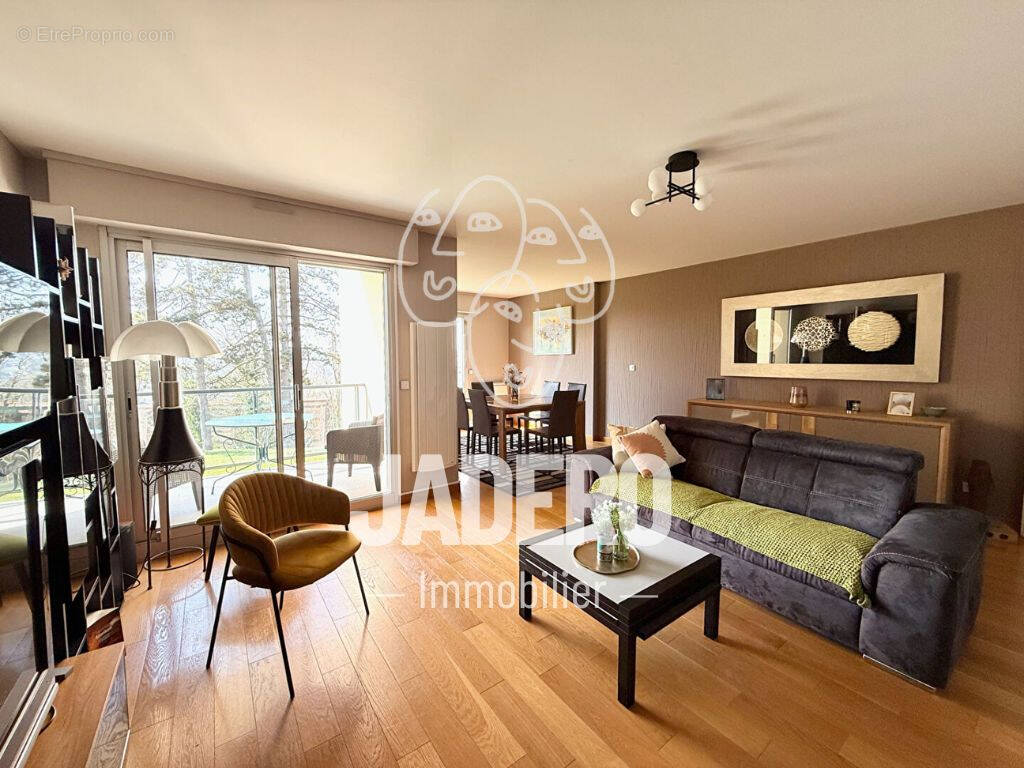 Appartement à BOIS-GUILLAUME