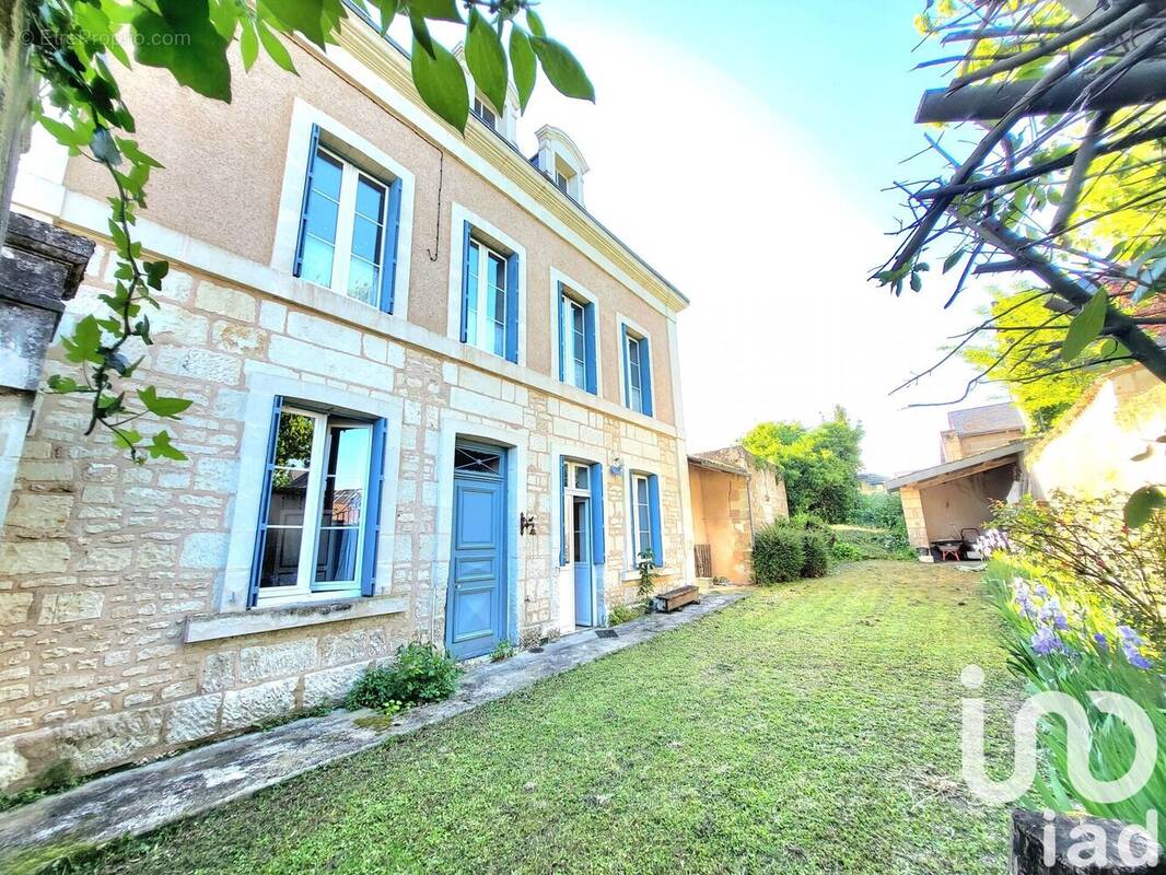 Photo 1 - Maison à NAINTRE