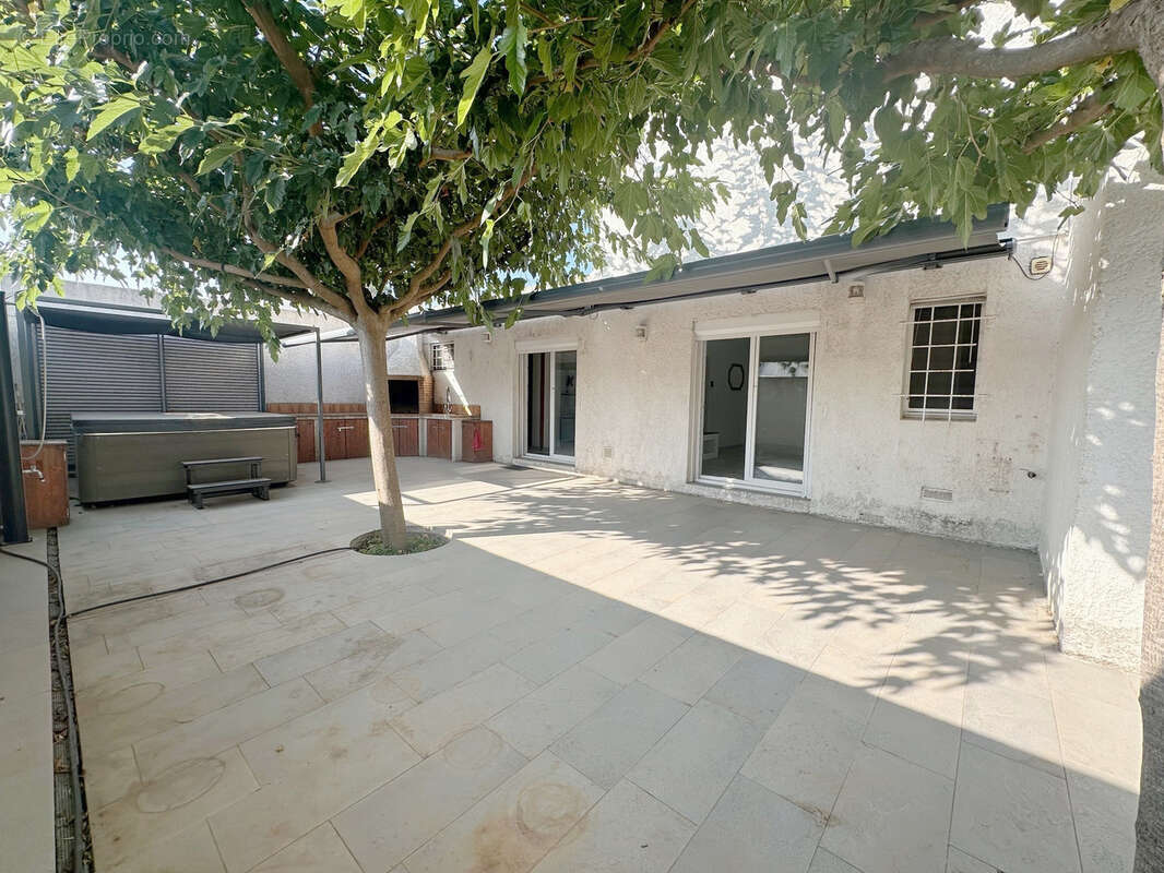 Maison à MUDAISON