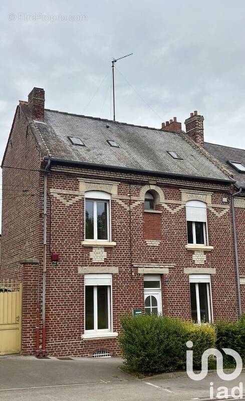 Photo 1 - Maison à MONTDIDIER