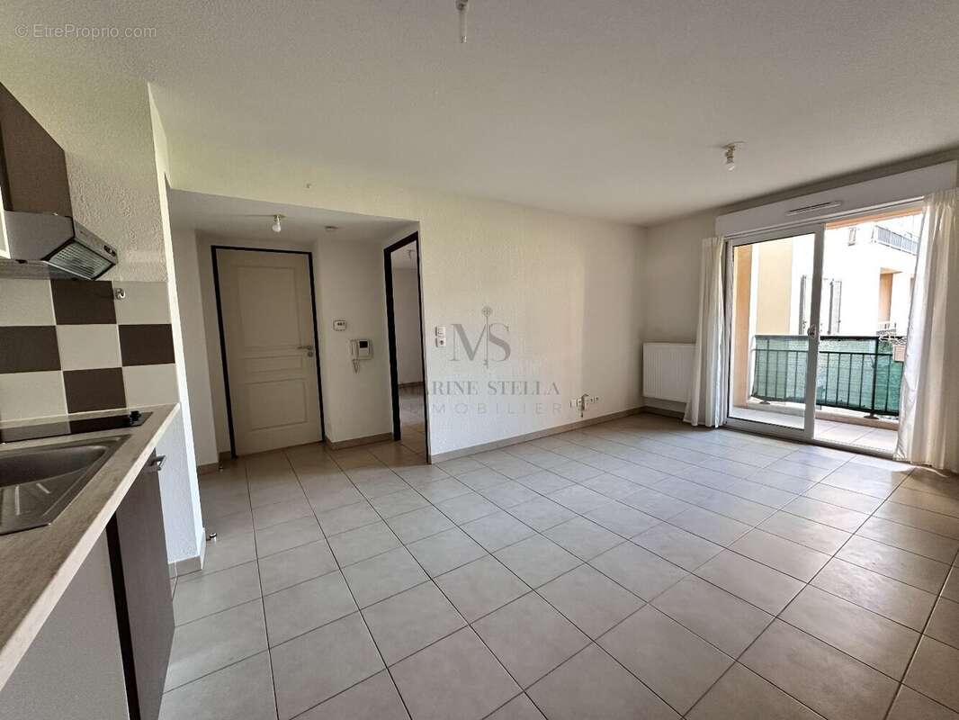 Appartement à JUVIGNAC