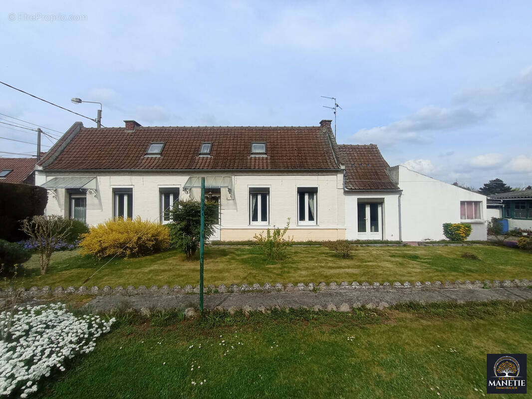 Maison à COURCELLES-LES-LENS