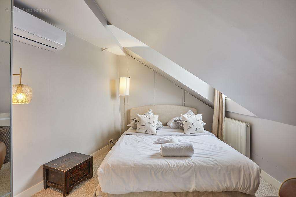 Appartement à PARIS-6E