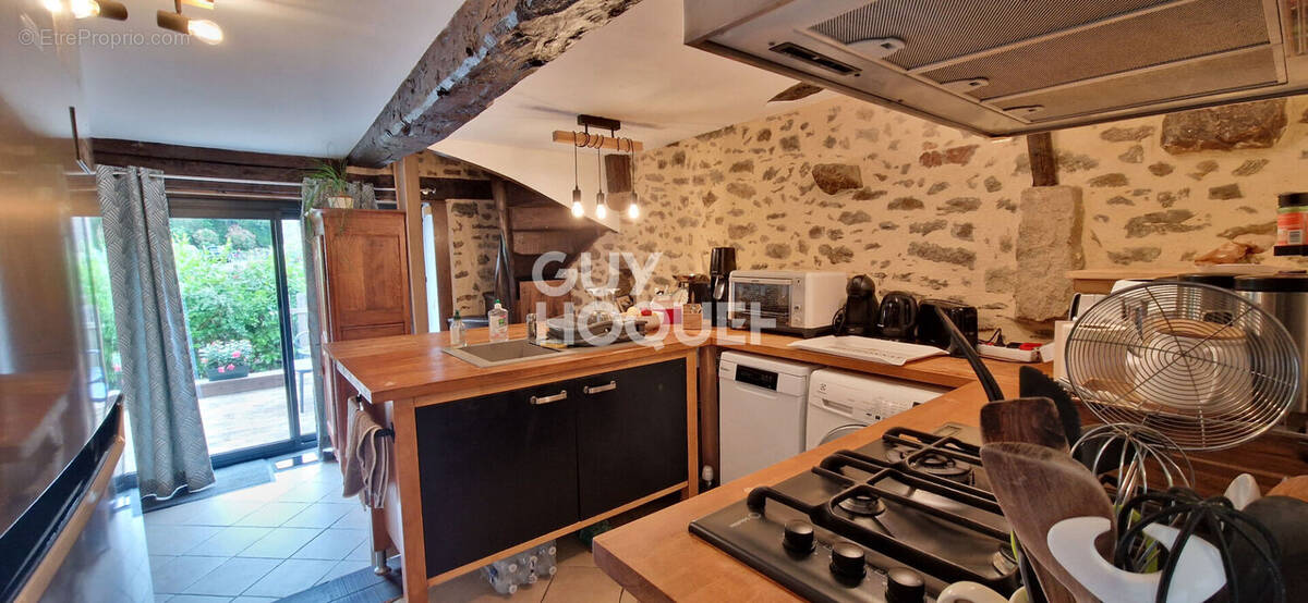 Maison à LANVALLAY