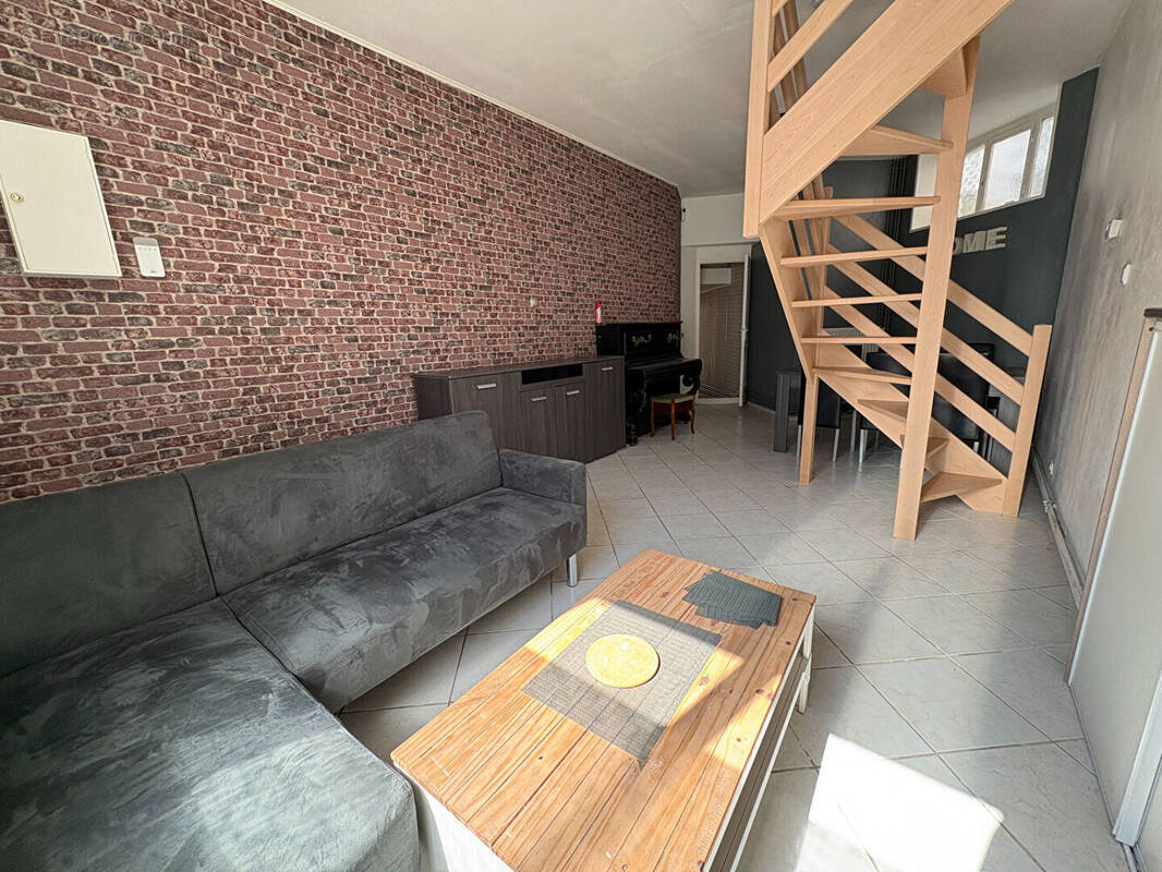 Maison à CROIX