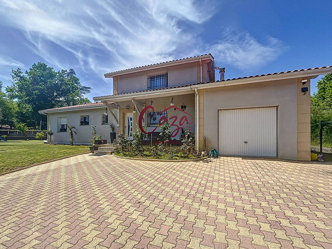Maison à CAMBLANES-ET-MEYNAC