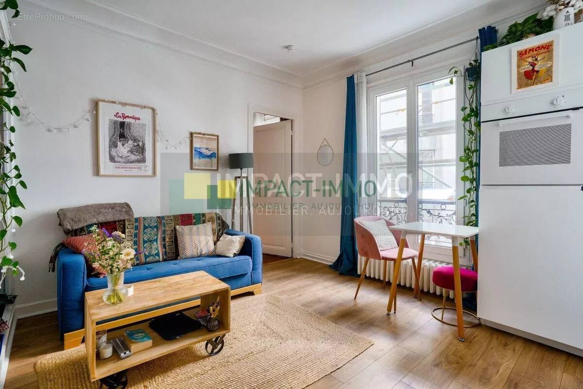 Appartement à PARIS-18E