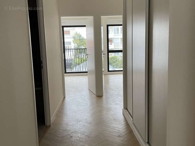 Appartement à SURESNES
