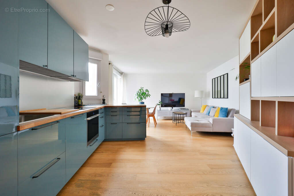 Appartement à SURESNES