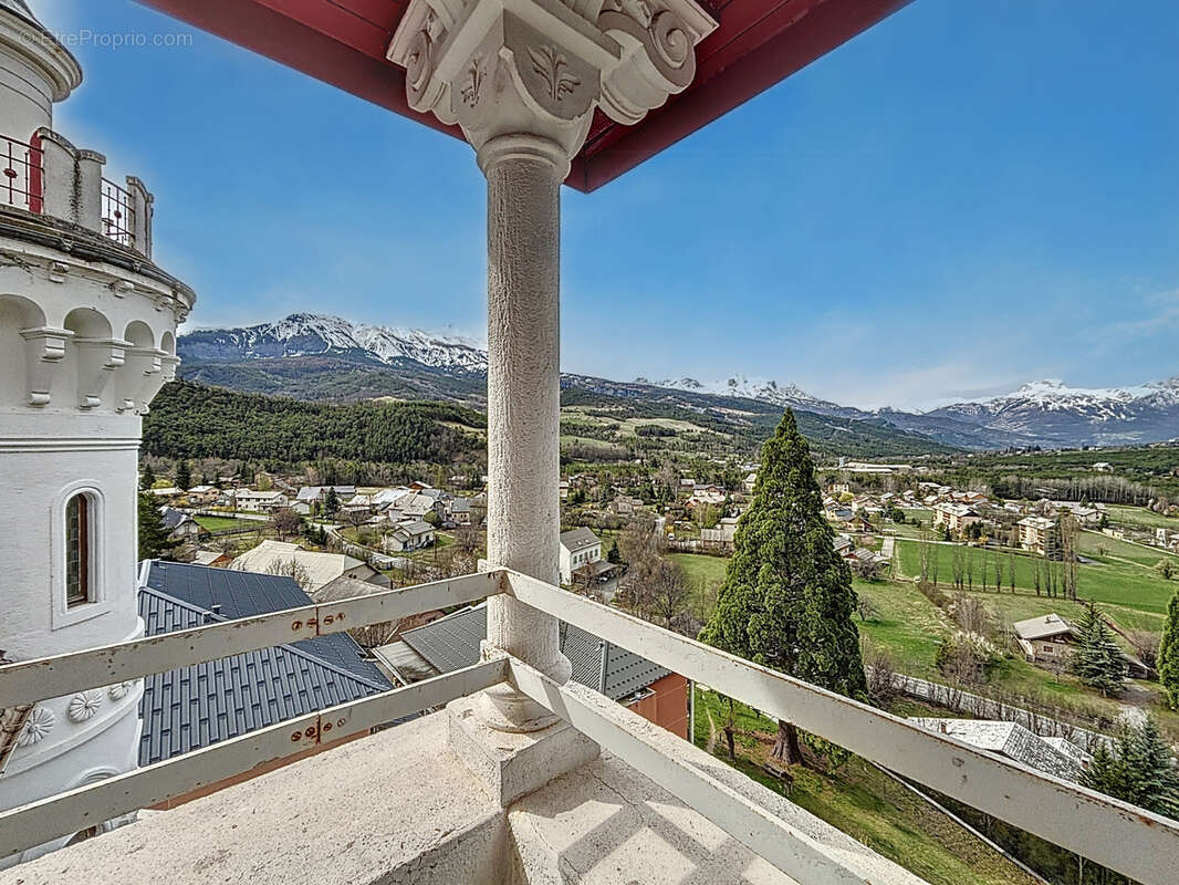 Appartement à JAUSIERS