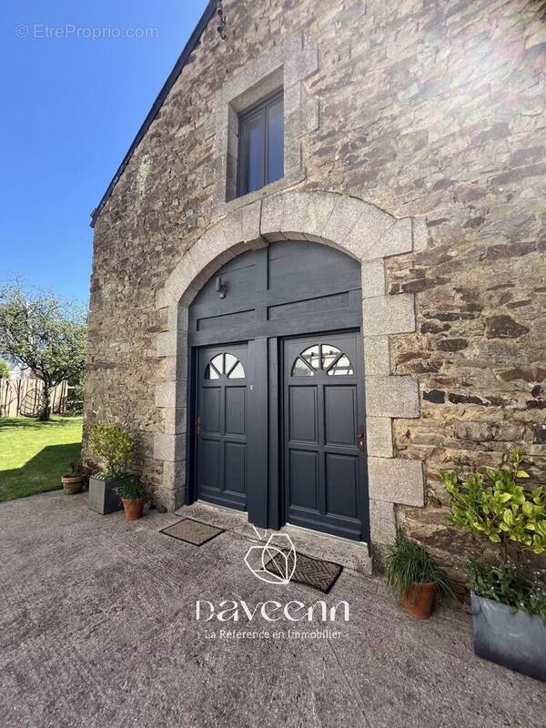 Maison à PLUVIGNER