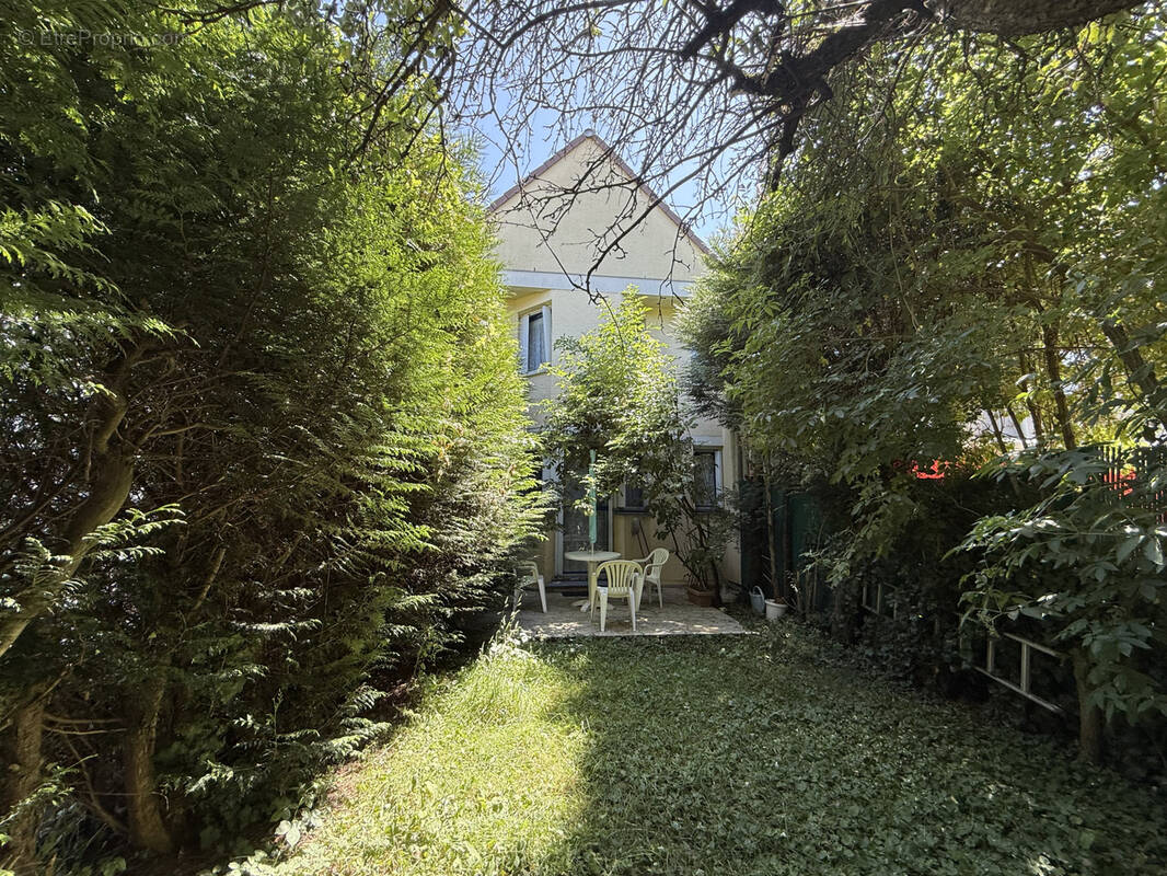 Maison à VILLEPINTE
