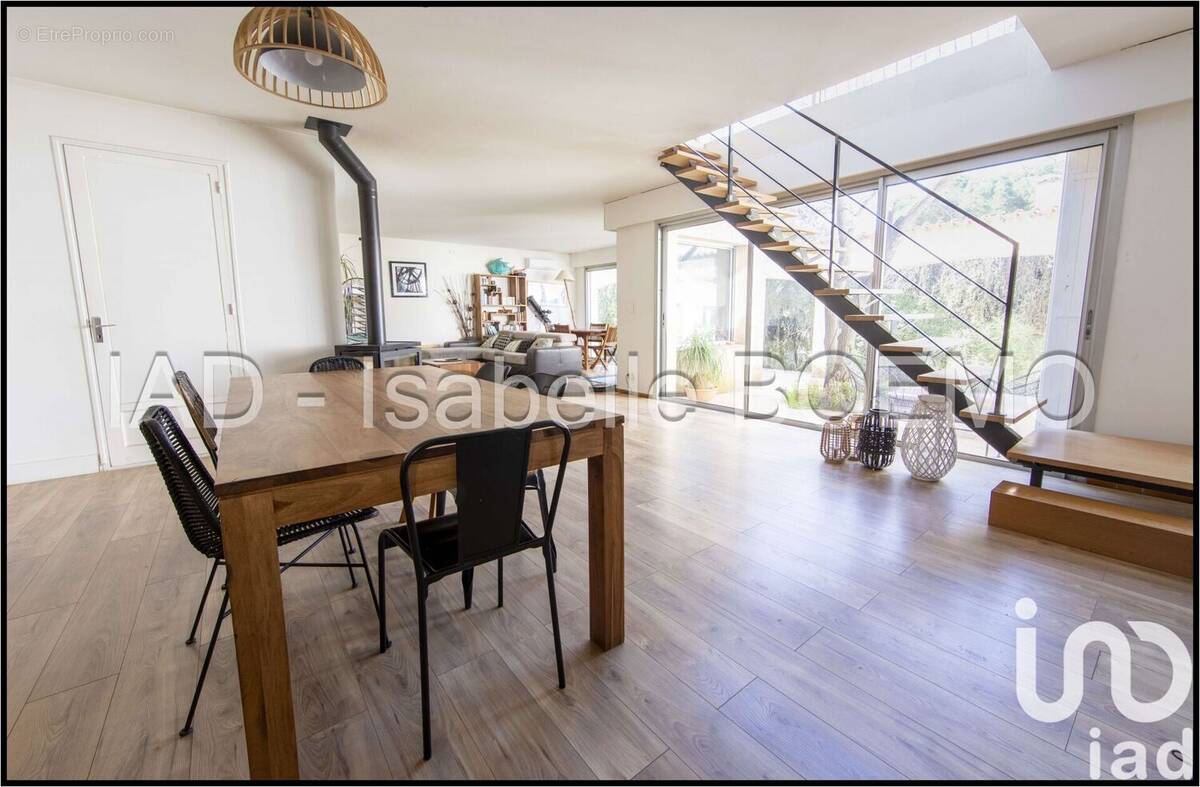 Photo 1 - Maison à LE PRADET