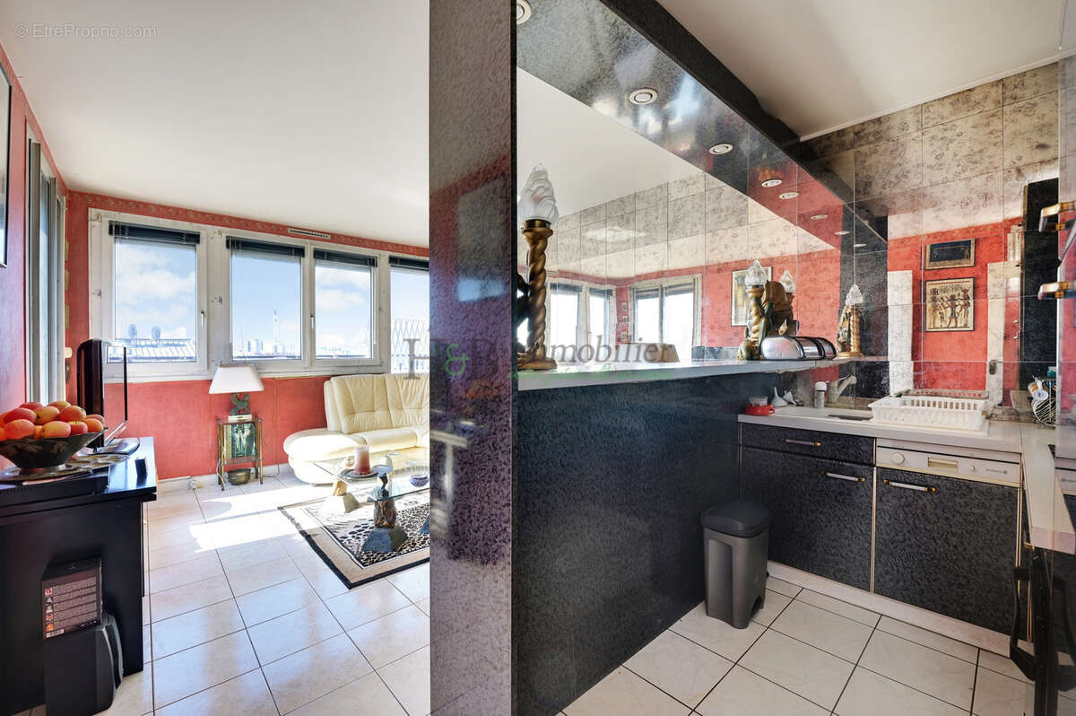 Appartement à MAISONS-ALFORT
