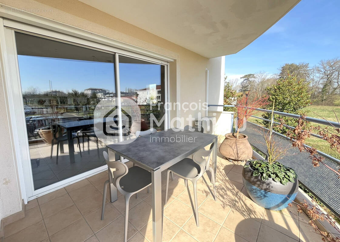 Appartement à CHATILLON-SUR-CHALARONNE