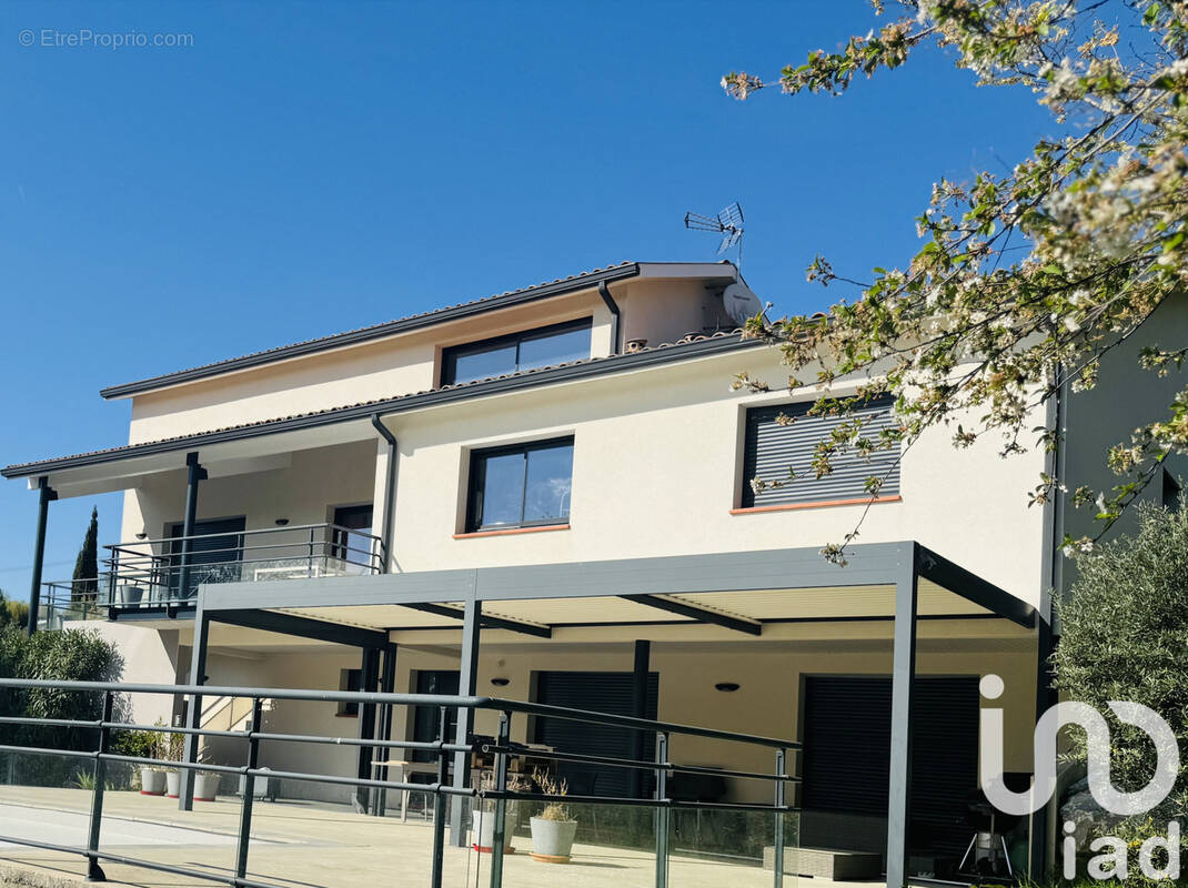 Photo 1 - Maison à LACROIX-FALGARDE