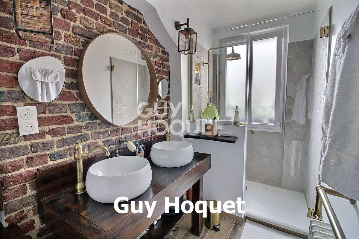 Appartement à PUTEAUX