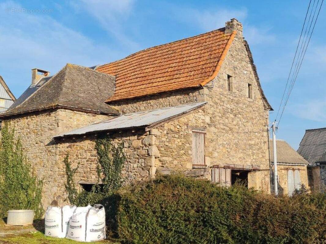 Photo 1 - Maison à RIGNAC